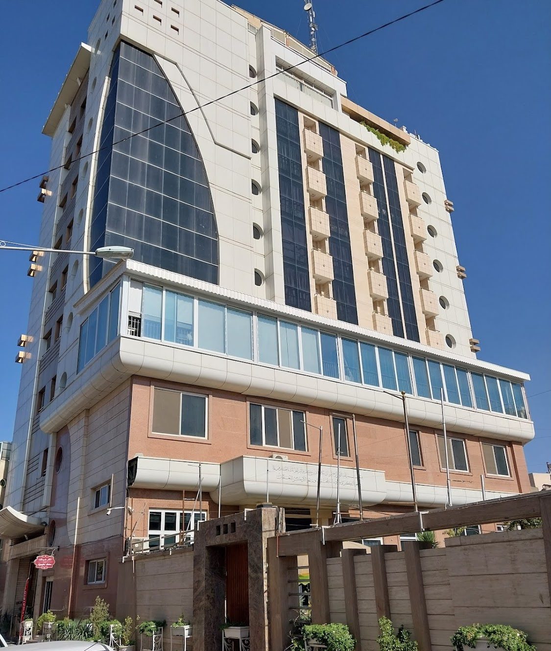 هتل دیپلمات مشهد 